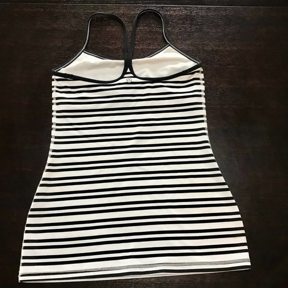 Lululemon Power Y Tank Luon Light Black & White - Picture 3 of 6